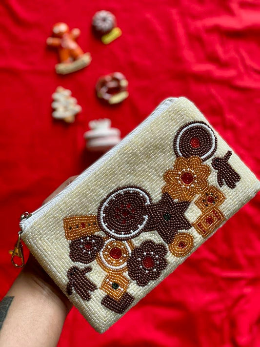Fitoori Banjaaran's Handcrfted French Cookie Cash Purse