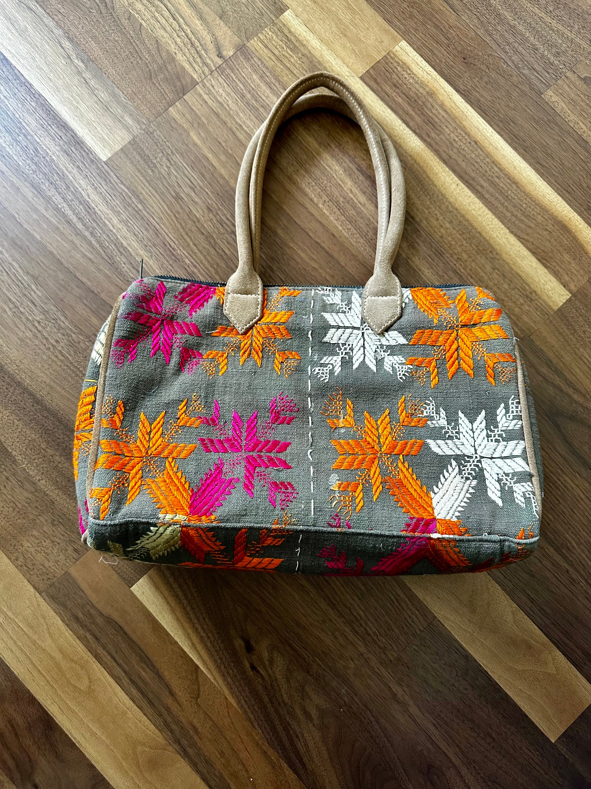 Fitoori Banjaaran's Handcrfted Phulkari Handbag